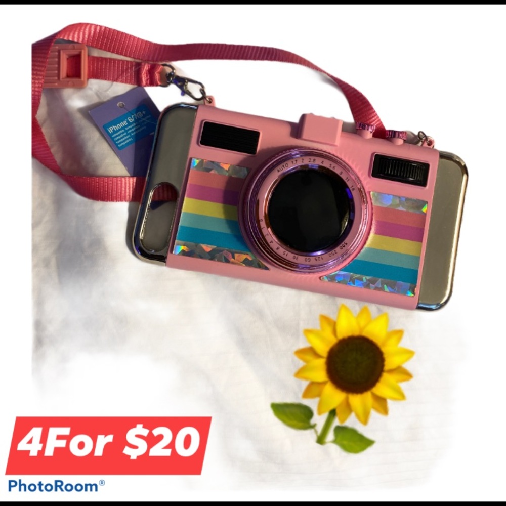 🌻Claires Pink Camera Silicone iPhone 6/7/8+